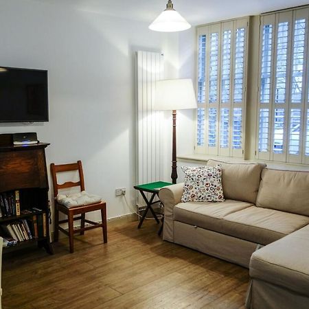 شقة Quiet Ground Floor Mews Flat And Parking إدنبرة المظهر الخارجي الصورة