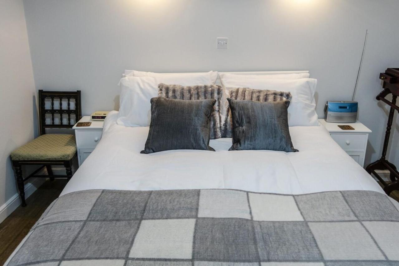 شقة Quiet Ground Floor Mews Flat And Parking إدنبرة المظهر الخارجي الصورة