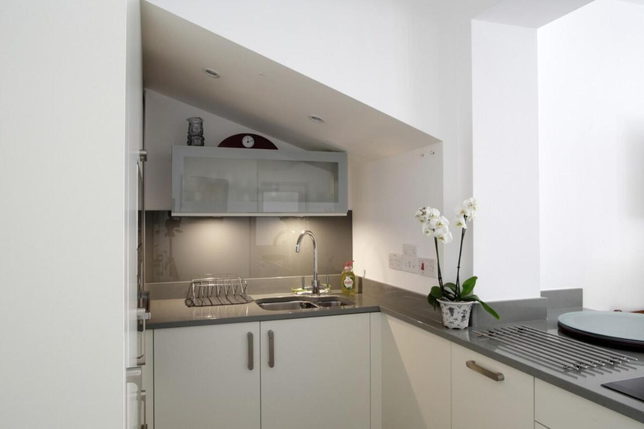 شقة Quiet Ground Floor Mews Flat And Parking إدنبرة المظهر الخارجي الصورة
