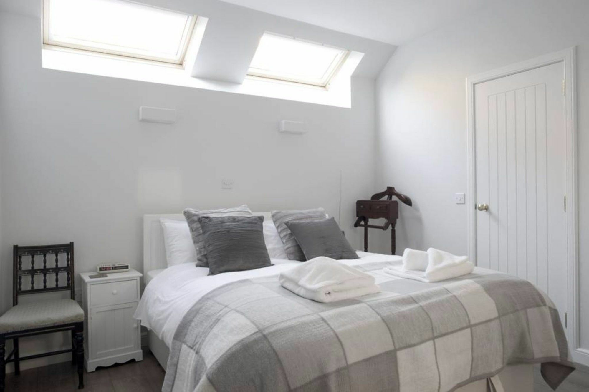 شقة Quiet Ground Floor Mews Flat And Parking إدنبرة المظهر الخارجي الصورة